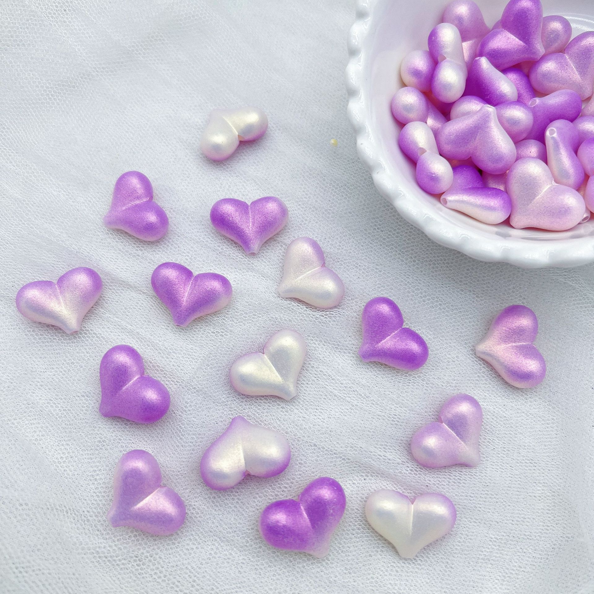 200G Acrylic fantasy gold gradient peach through hole love heart peach heart hand-beaded bracelet jewelry DIY accessories materials  HW30