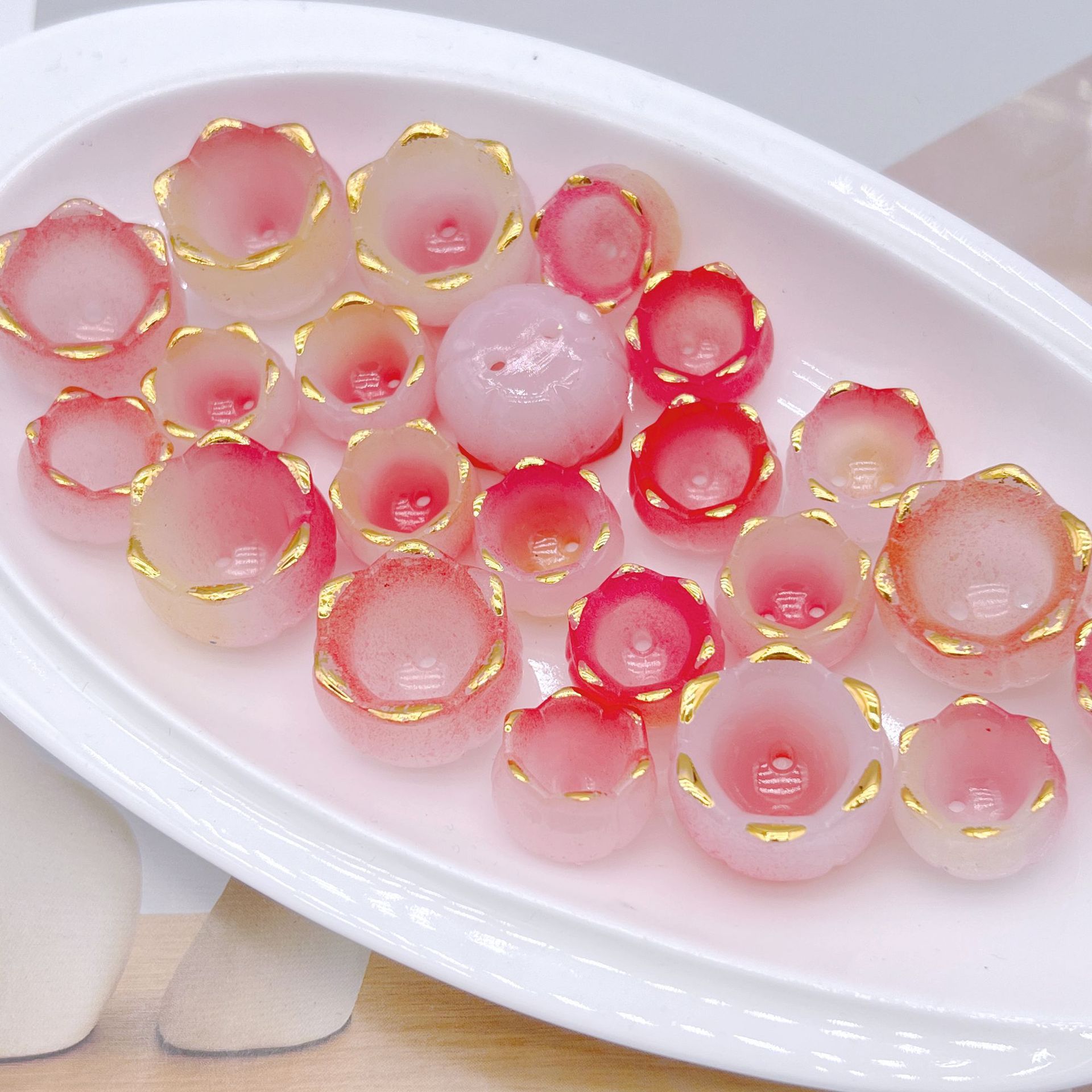 200g Acrylic jelly gradient gold edge perfume lily of the valley flower bud handmade DIY lily of the valley flower beaded accessories materials  HW03