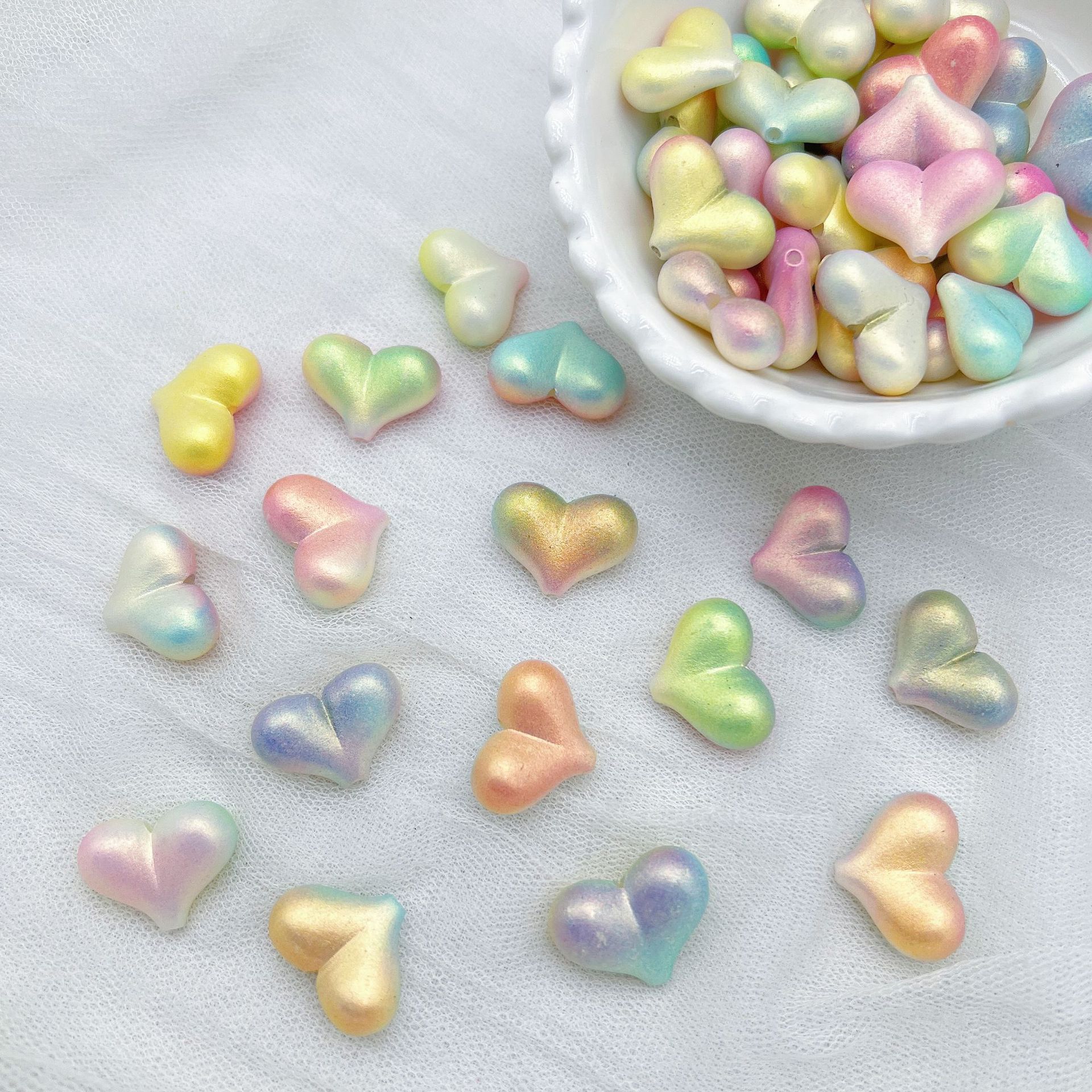 200G Acrylic fantasy gold gradient peach through hole love heart peach heart hand-beaded bracelet jewelry DIY accessories materials  HW30