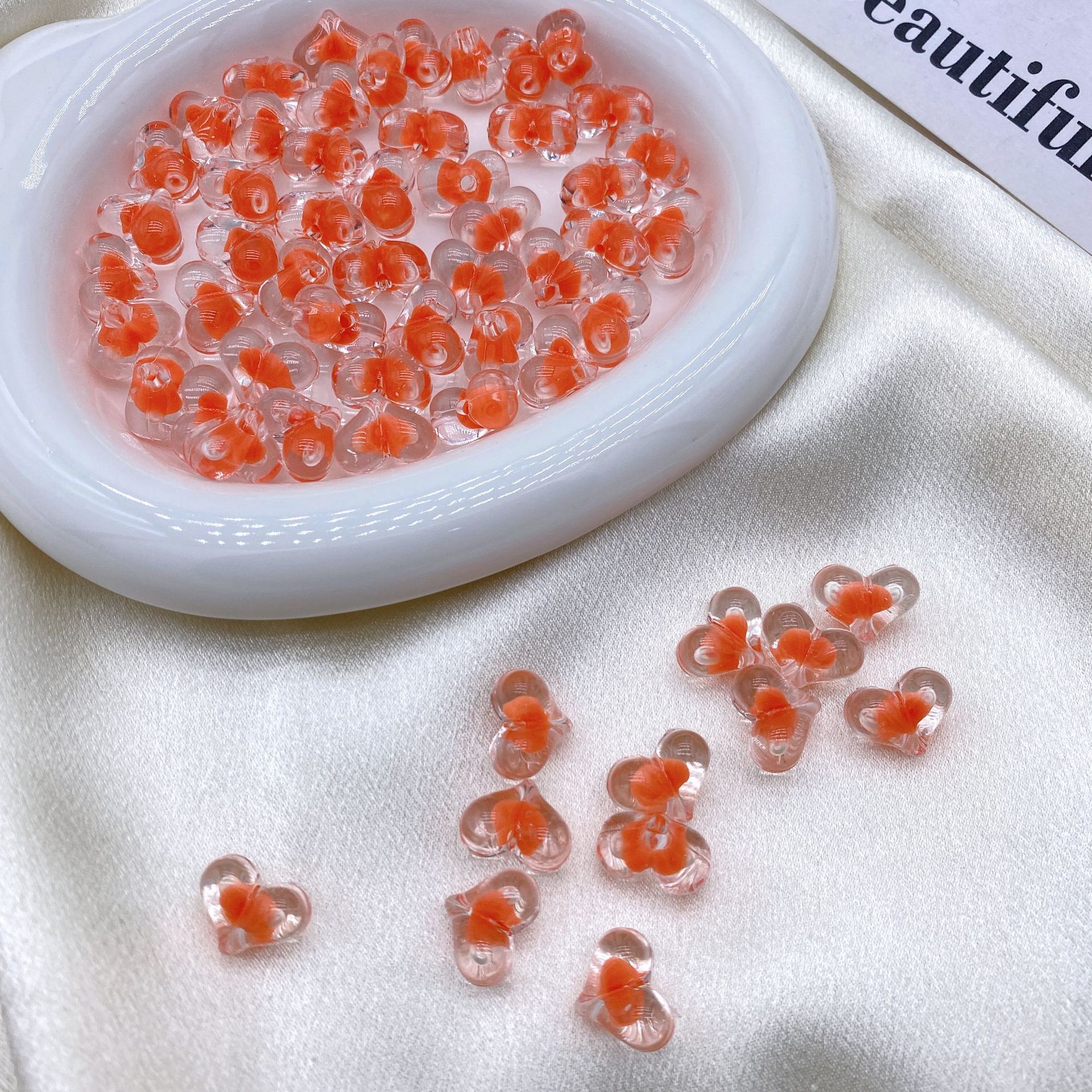 200G Beads and Beads Little Love Peach Children Handmade Diy Beads Cartoon Bracelet Accessories Loose Bead Materials HW38