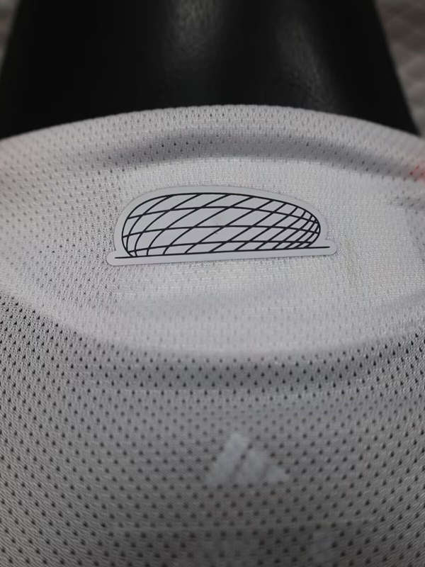 25-26 Bayern Away Long Sleeve Player Version Soccer Jersey (长袖球员)