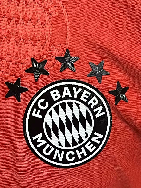 25-26 Bayern Red Casual Player Version Soccer Jersey