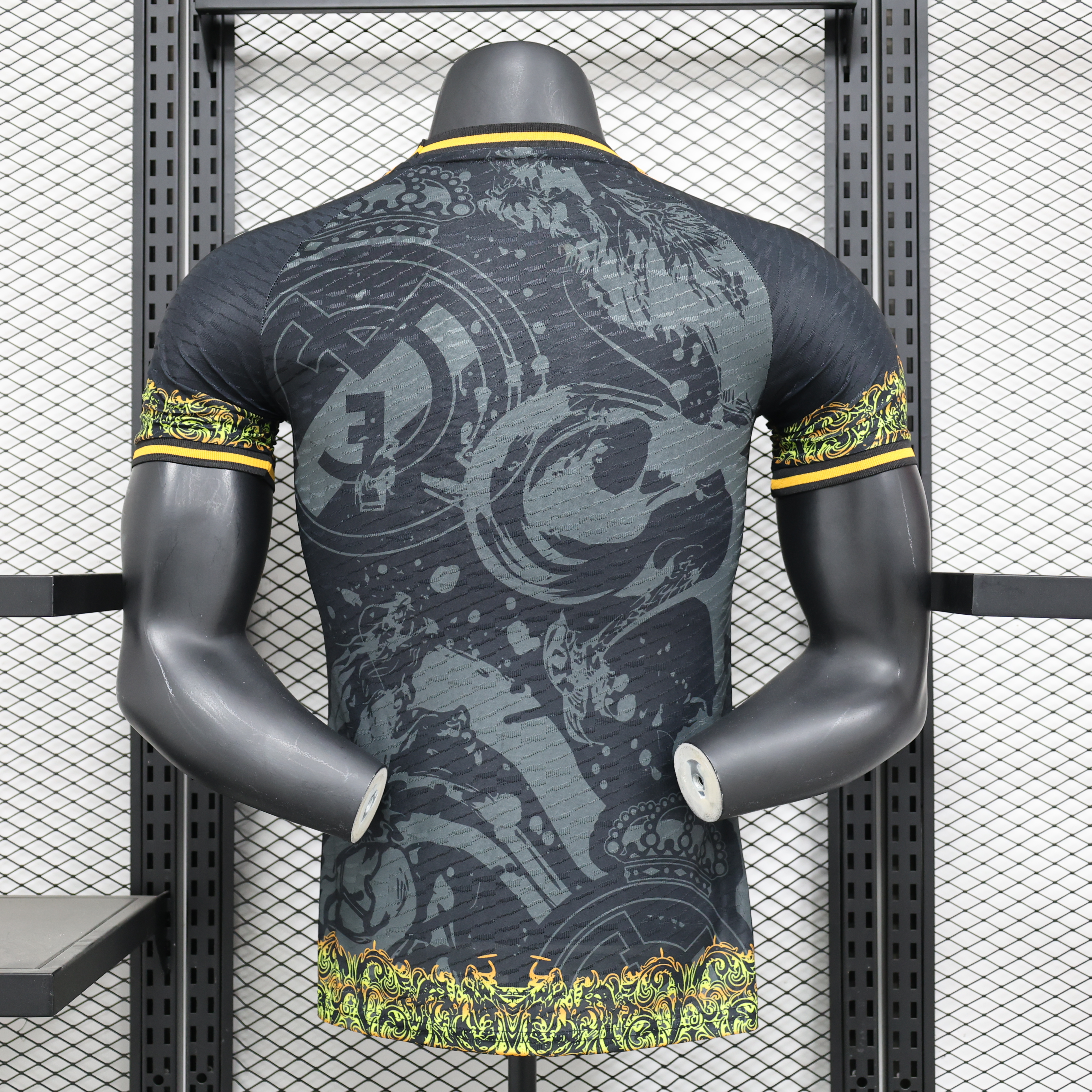 24-25 RMA Black Special Edition Player Version Training Shirts *绿龙