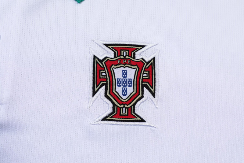 25-26 Portugal White Polo Tracksuit