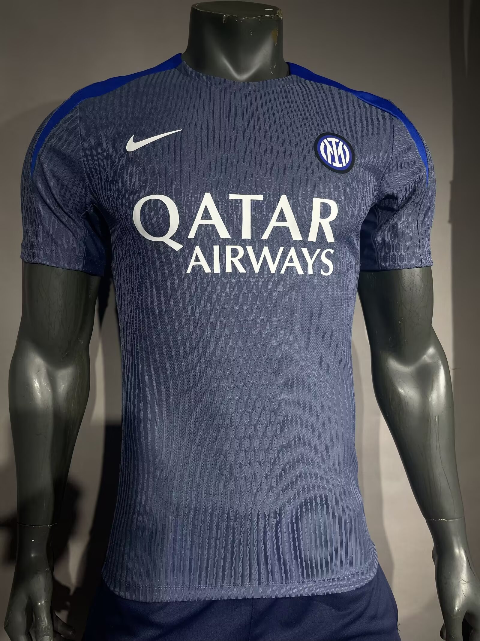 2024 INT Black Training Shirts