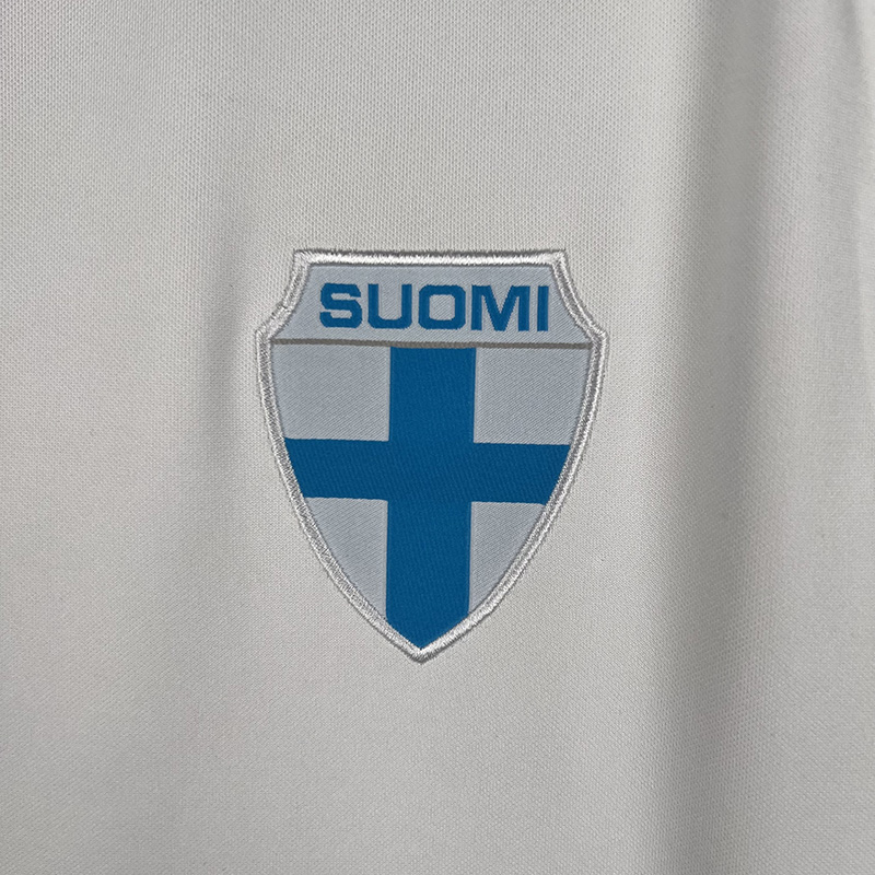 1982 Finland Home Retro Soccer Jersey