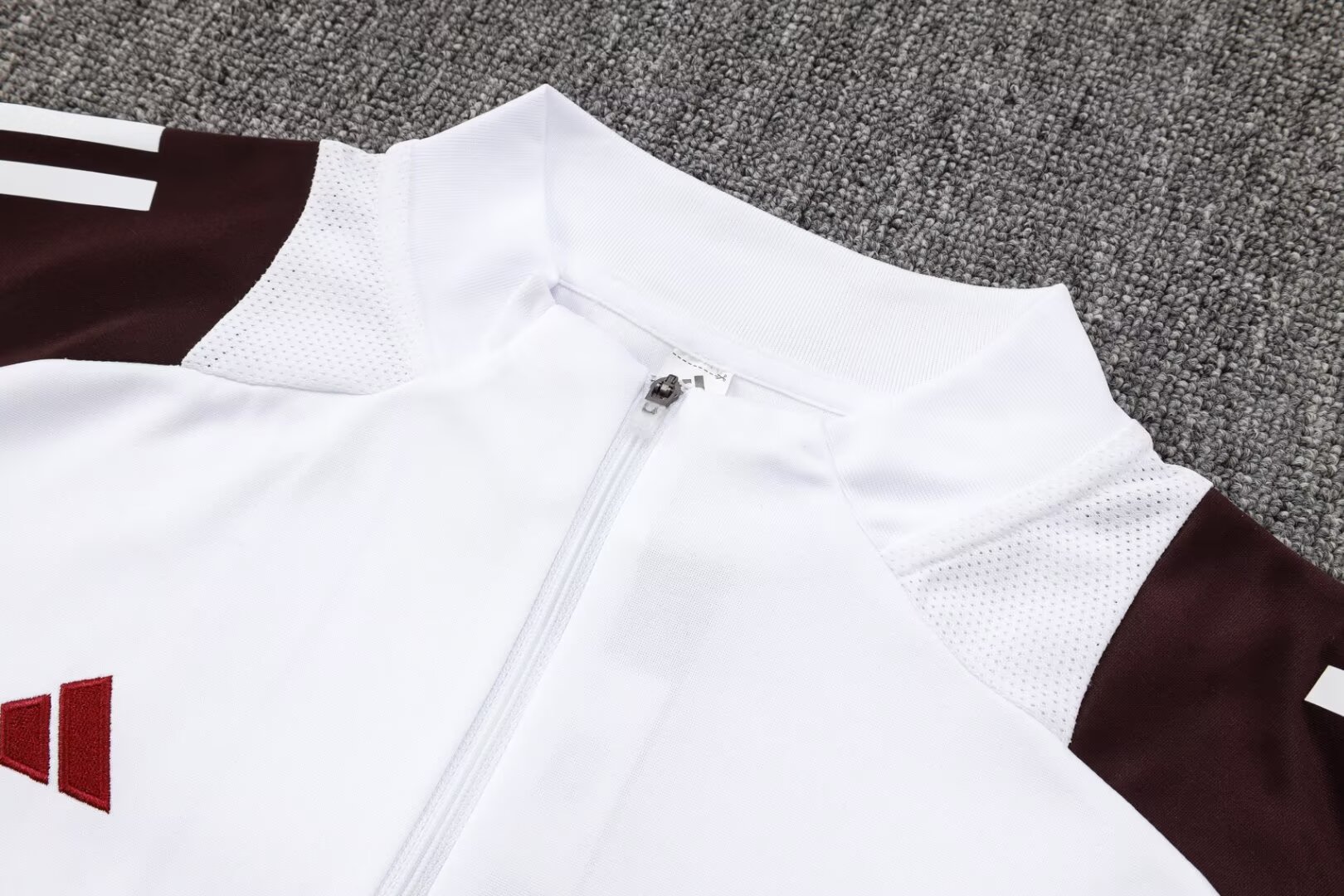 24/25 Bayern Munich Training White  1:1 Quality Training Jersey