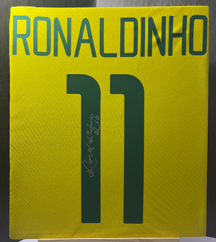 1998 Brazil Home Retro Soccer Jersey(亲笔签名 号码)