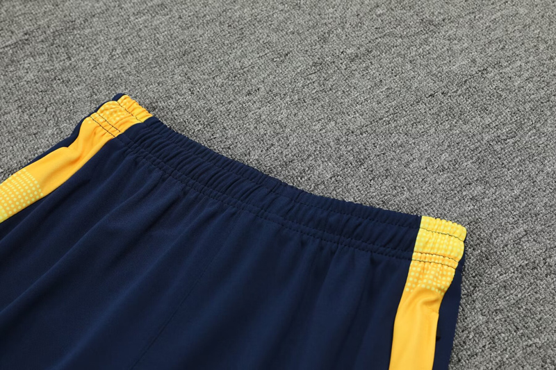 24-25 RMA White Half Pull Tracksuit (半拉链)