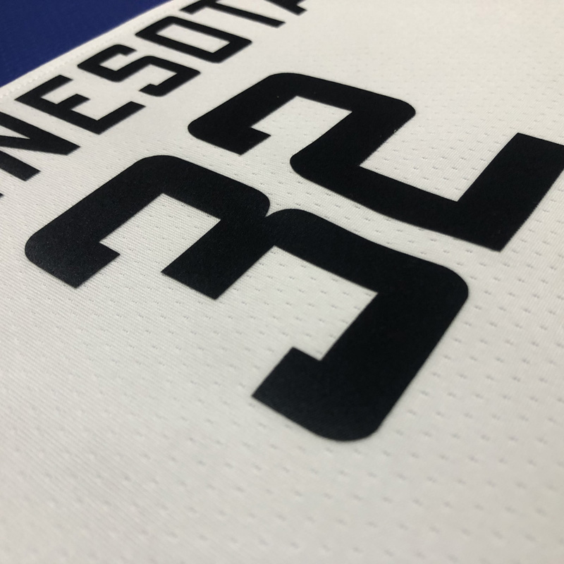 22-23 TIMBERWOLVES TOWNS #32 White City Edition...