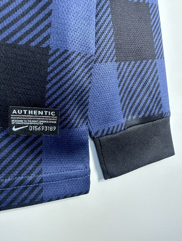 2013-2014 Man Utd Away Long Sleeve Retro Soccer Jersey (长袖)