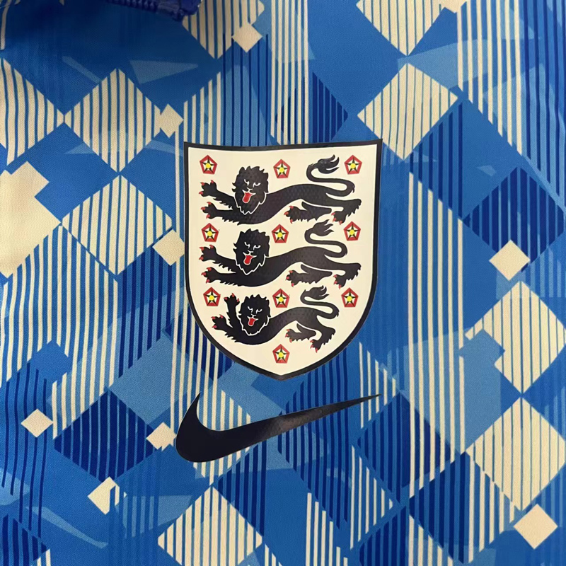 24-25  England Royal blue & Blue Double Sided Windbreaker (双面风衣)