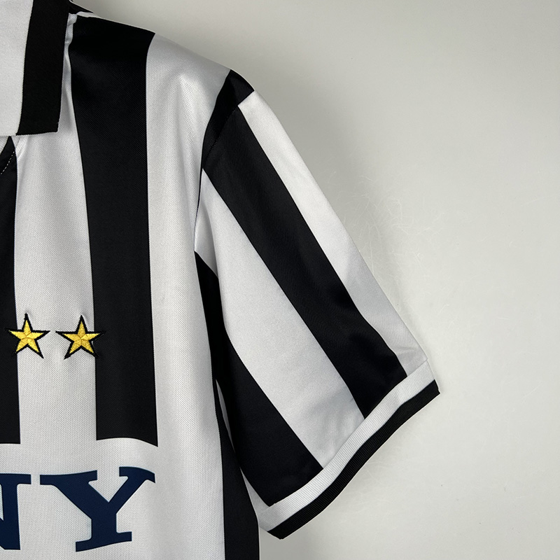 1996-1997 JUV Home Retro Soccer Jersey