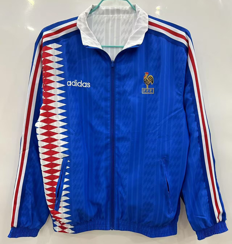 25-26 France Blue & White Double Sided Windbreaker (双面风衣)