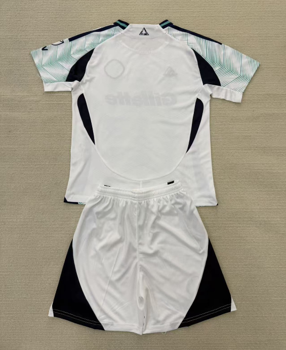 25-26 New England Revolution  Home Kids Soccer Jersey (带章)