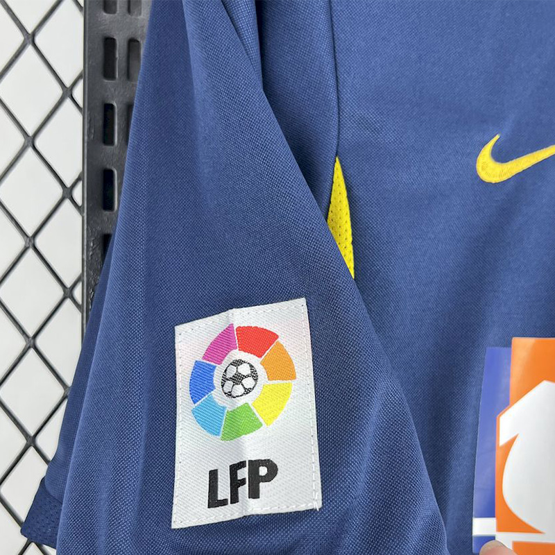 2002-2003 ATM Away Retro Soccer Jersey (带章)