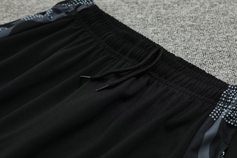 24-25 Inter Miami Black Half Pull Tracksuit (半拉链)