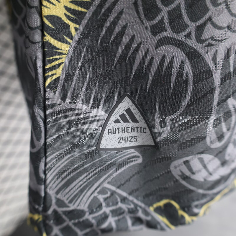 24-25 Japan #鲤鱼Y3 Black Special Edition Player Version Soccer Jersey