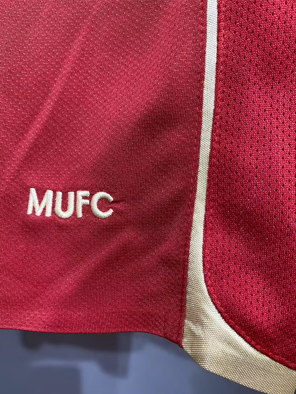 2006-2007 Man Utd Home Player Version 球员 Retro Soccer Jersey