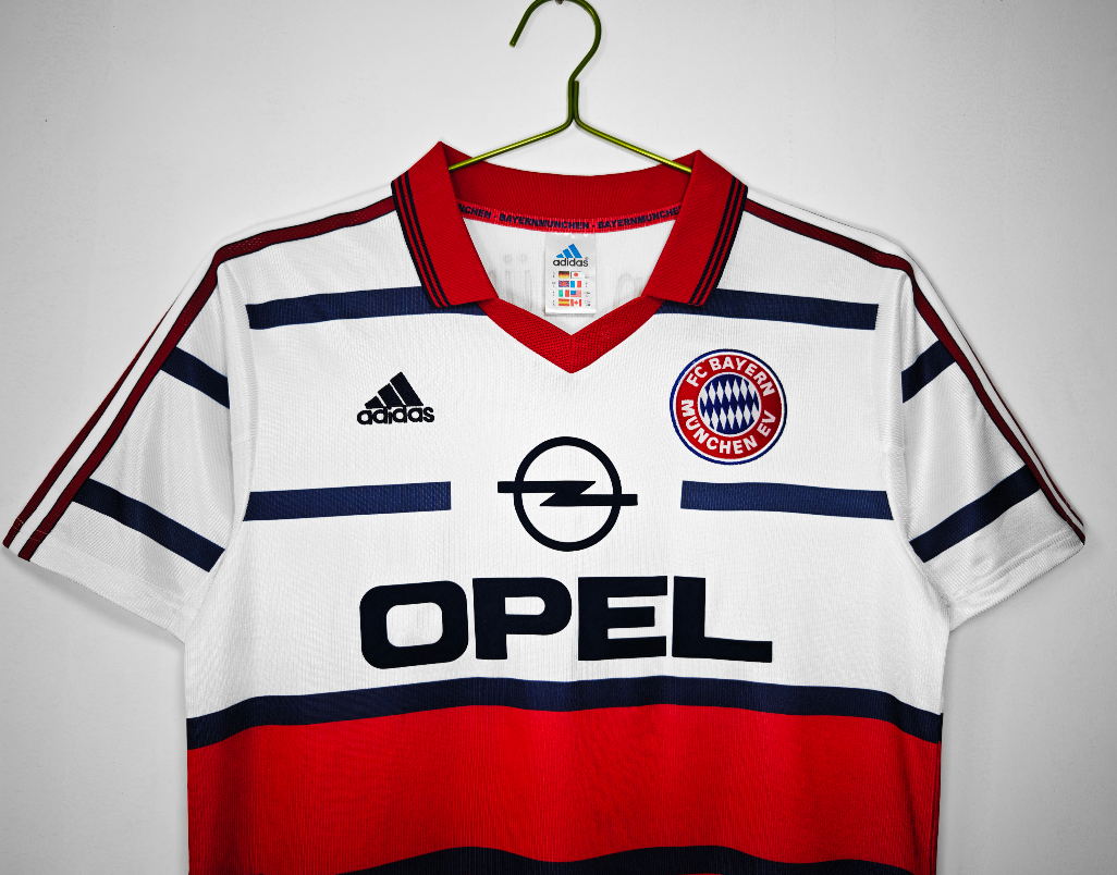 1998-2000  Bayern away Retro  Soccer Jersey