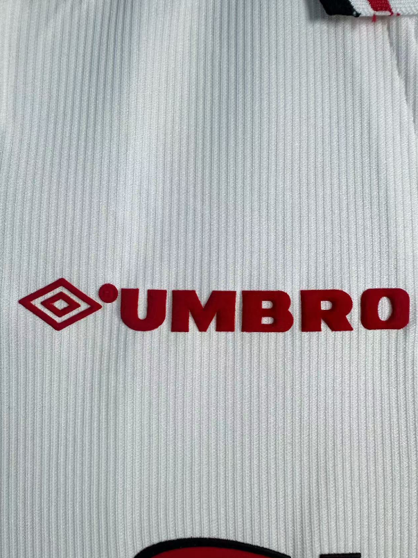1998 Man Utd White Retro Retro Soccer Jersey