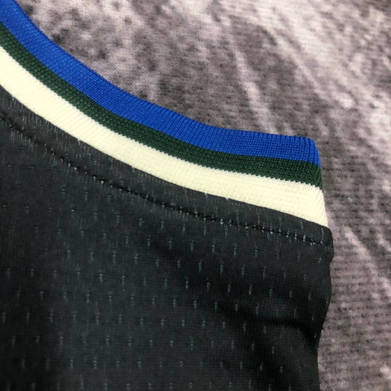 22-23 BUCKS ANTETOKOUNMPO #34 Black Top Quality...