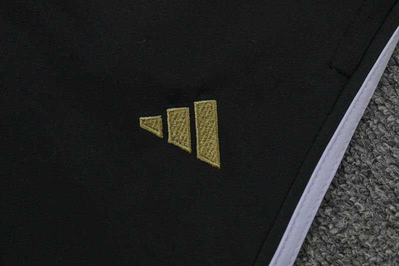 24-25 RMA White Half Pull Special Edition (半拉链)