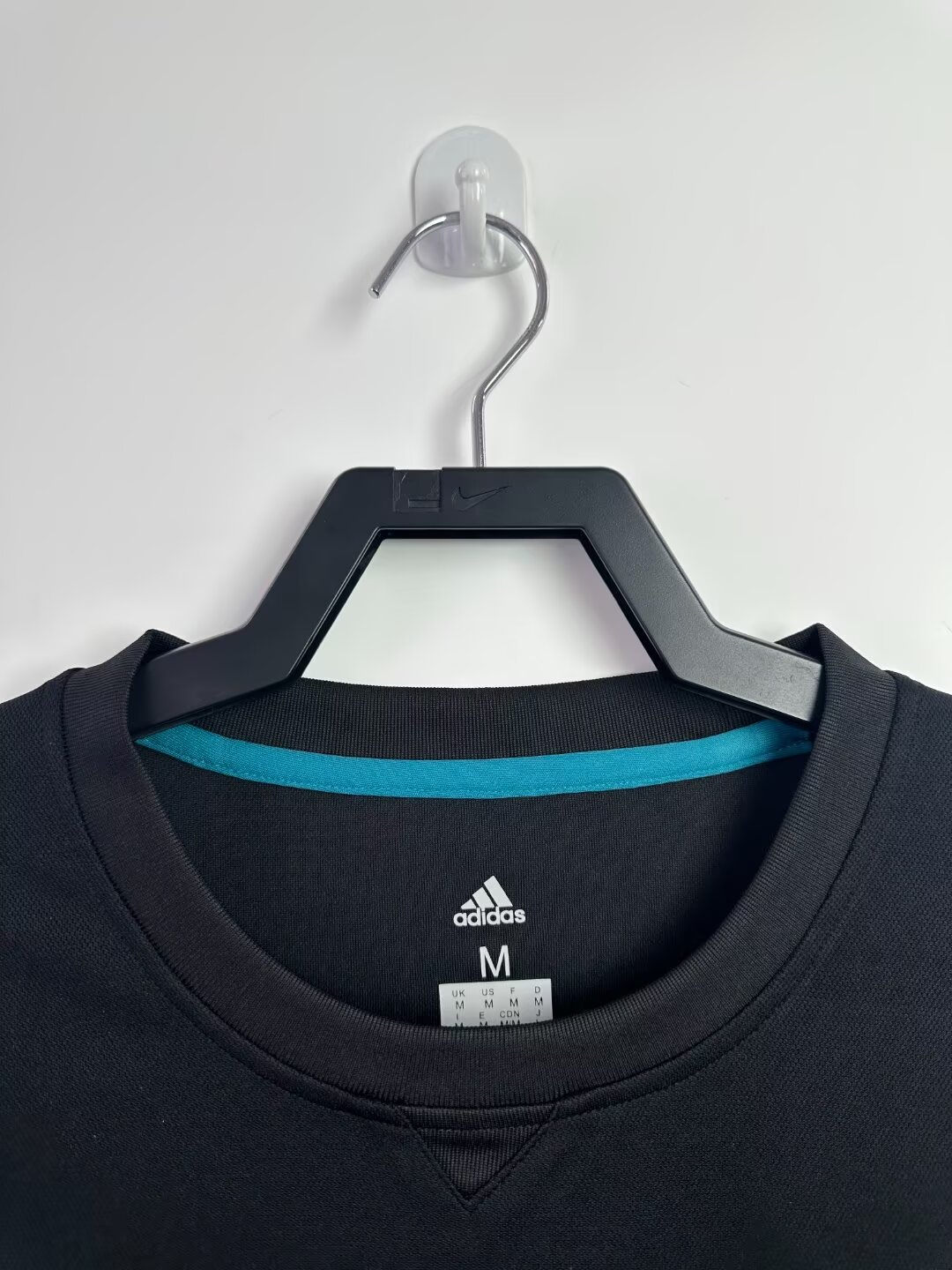 2017-2018 RMA Away Long Sleeve Retro Soccer Jersey