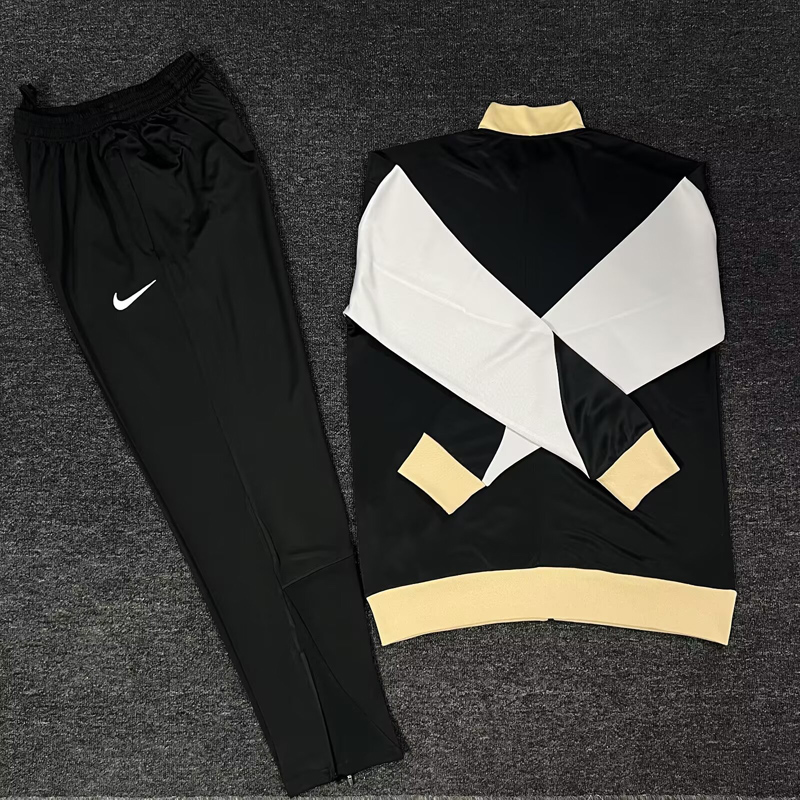 24-25 Sporting Lisbon Black Jacket Tracksuit