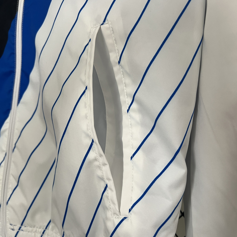 24-25 Argentina Blue & White Double Sided Windbreaker (双面风衣)
