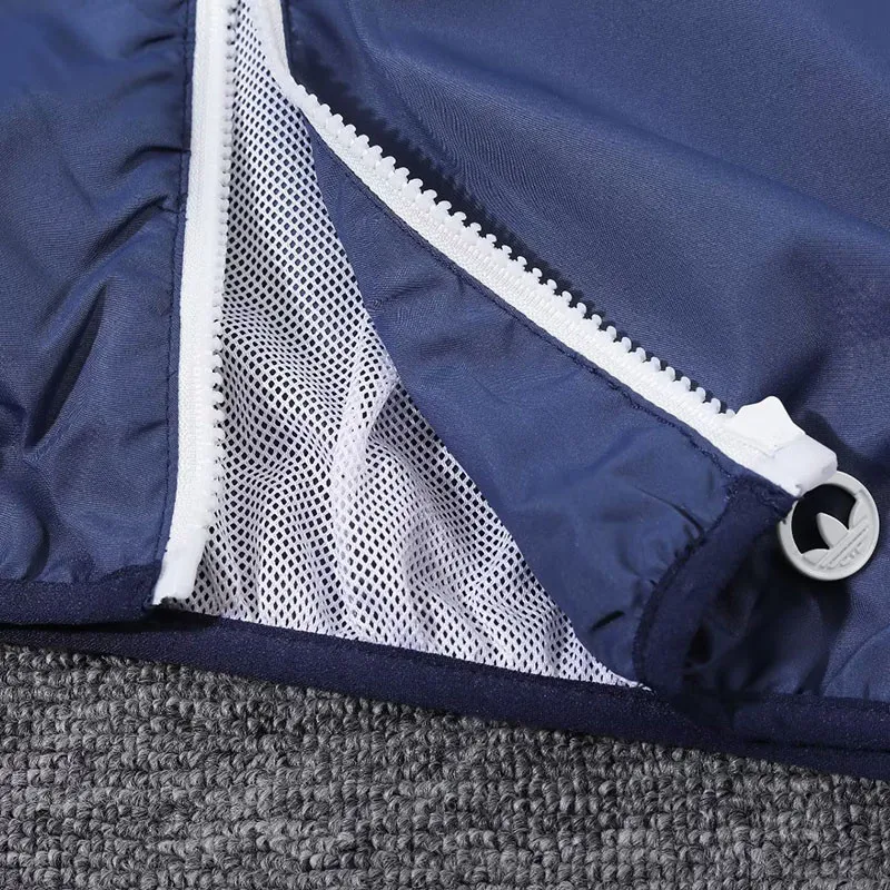 24-25 ManUtd White&Royal Blue Windbreaker