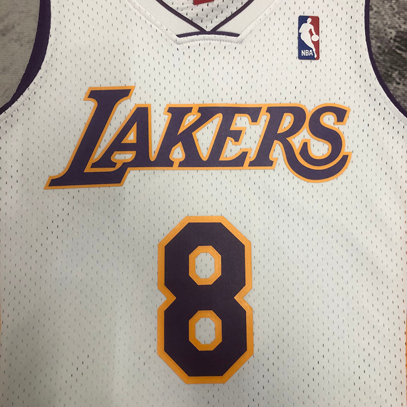 2003-04 LAKERS BRYANT #8 White Retro Top Qualit...