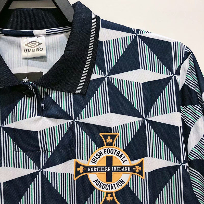 1990-1992 Northern Ireland Away Retro Soccer Je...