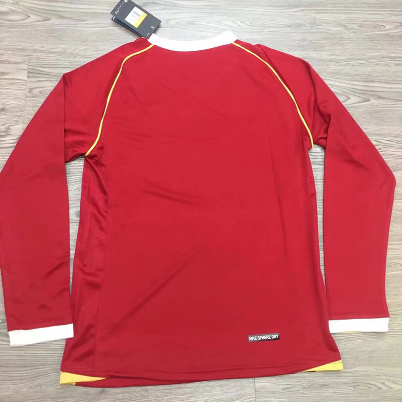 2006-2007 Man Utd Home long sleeve Retro soccer...