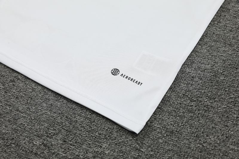 24-25 Man Utd White Tank top and shorts suit