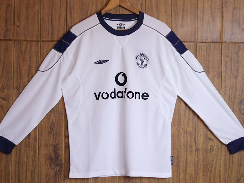 1999-2000 Man Utd White Away Long Sleeve Retro ...