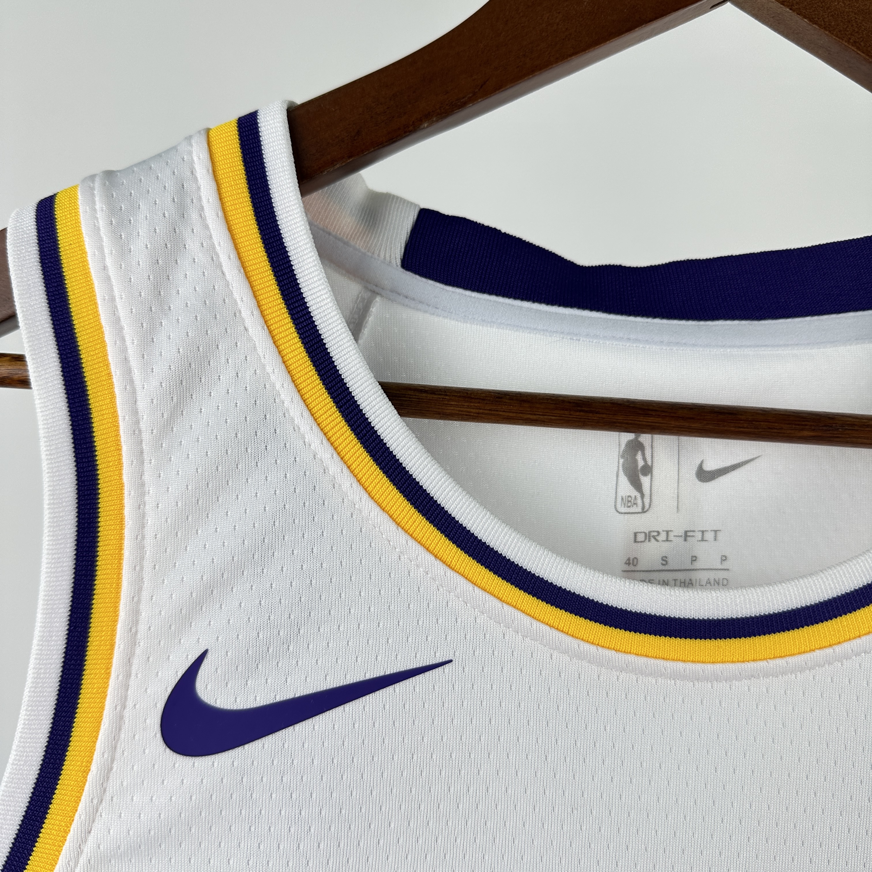 22-23 Lakers KNECHT #4 White Top Quality Hot Pressing NBA Jersey(圆领)