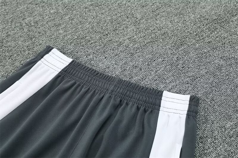 24/25  Man Utd Dark Grey 1:1 Quality Training Jersey