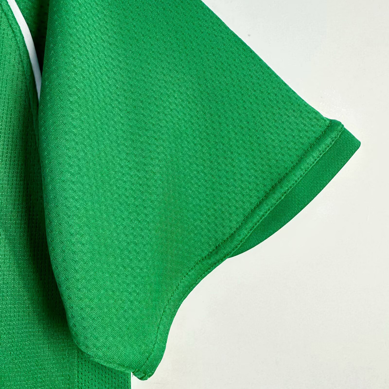 2007-2008 Man Utd Green Goalkeeper Retro Soccer Jersey