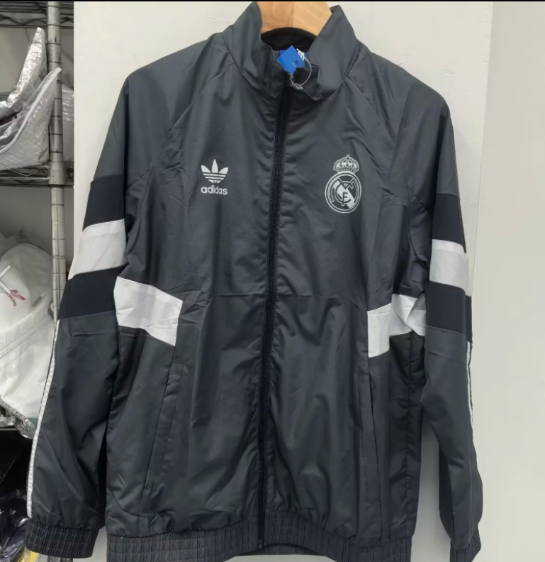 24/25 RMA black Windbreaker