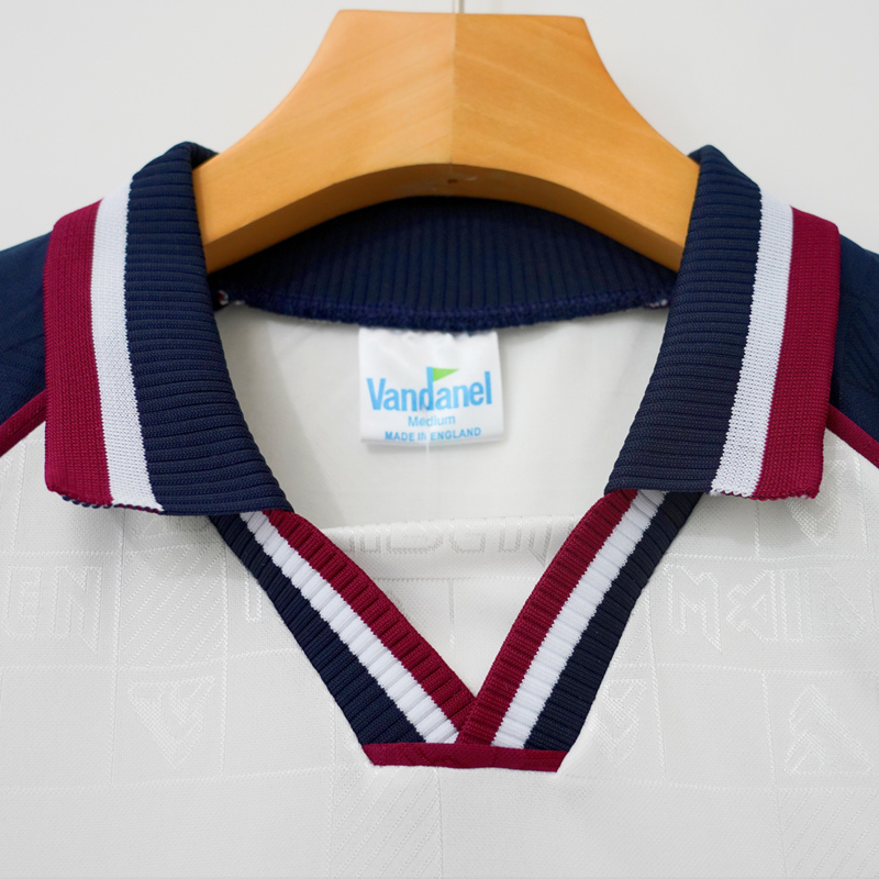 1999 West Ham Away Retro Soccer Jersey