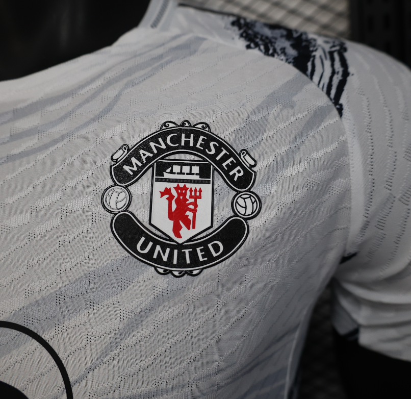 25-26 Man Utd Special Edition Player Version Training shirts *条纹