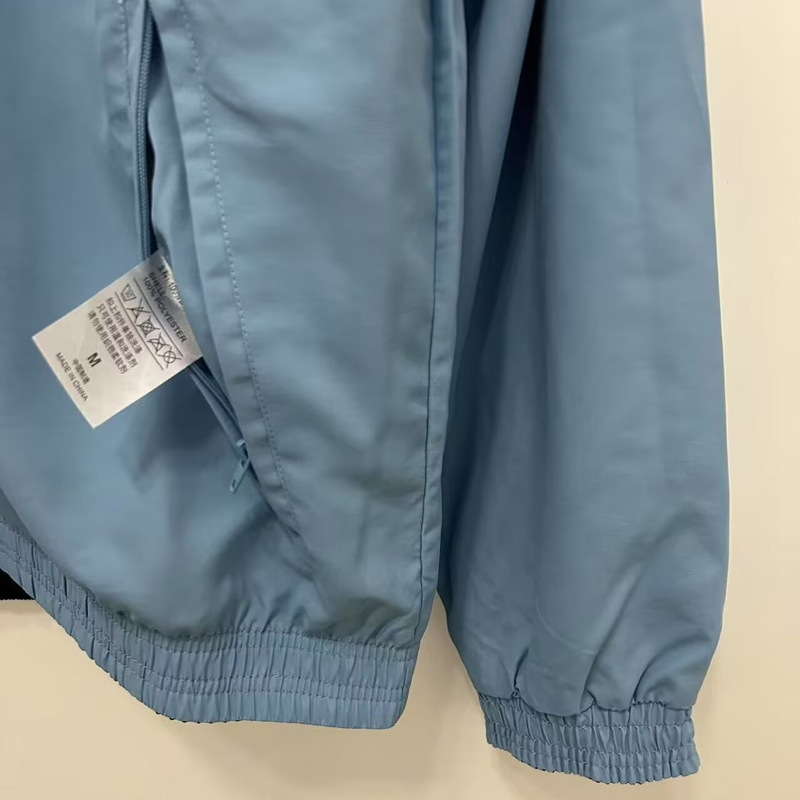 24-25 RMA Light blue & Black Retro Double Sided Windbreaker (双面风衣)