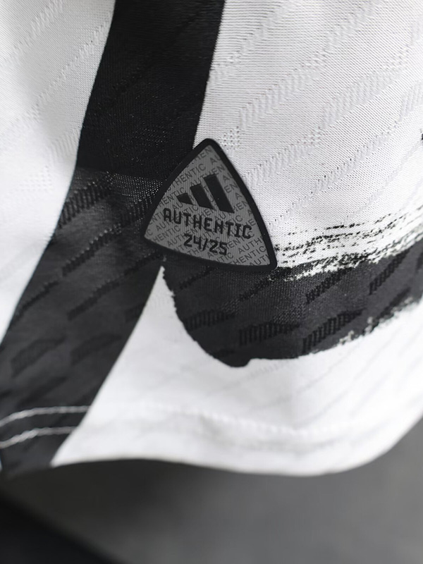 24-25 Japan White Special Edition Player Version Soccer Jersey *