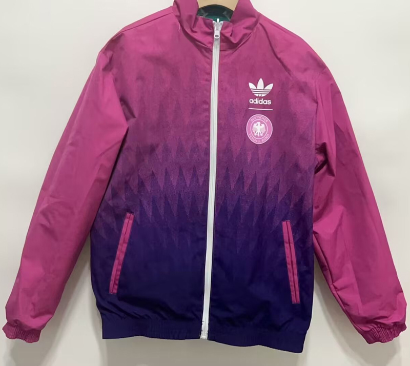 24-25 Germany Green & Pink Double Sided Windbreaker (双面风衣)