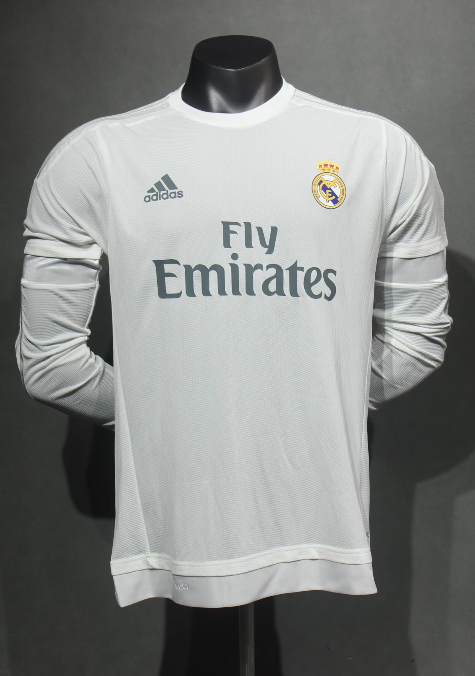2015-2016 RMA Home Player Version 长袖球员 Long Sleeve Retro Soccer Jersey