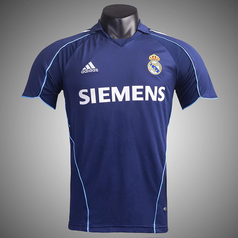 2005-2006 RMA Away Retro Soccer Jersey