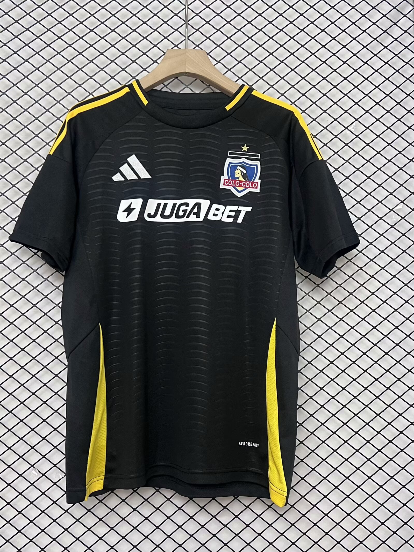 25-26 Colo-Colo Black Fans Soccer Jersey