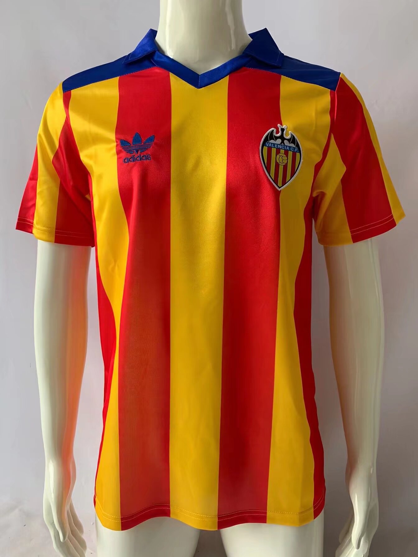 1980-1982 Valencia Away Retro Soccer Jersey