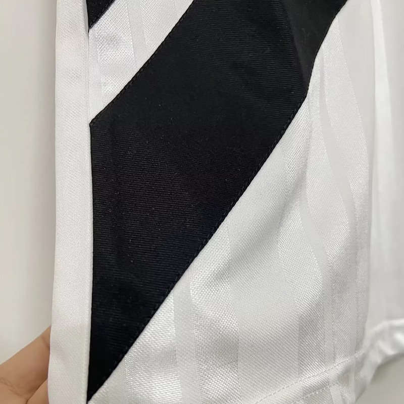 1993-1995 LIV Away Retro Soccer Jersey